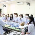 Cao đẳng Điều dưỡng học mấy năm? Ra trường làm công việc gì?