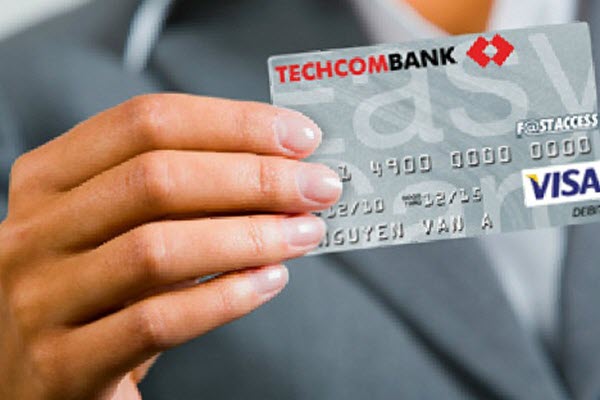 visa-techcombank-2